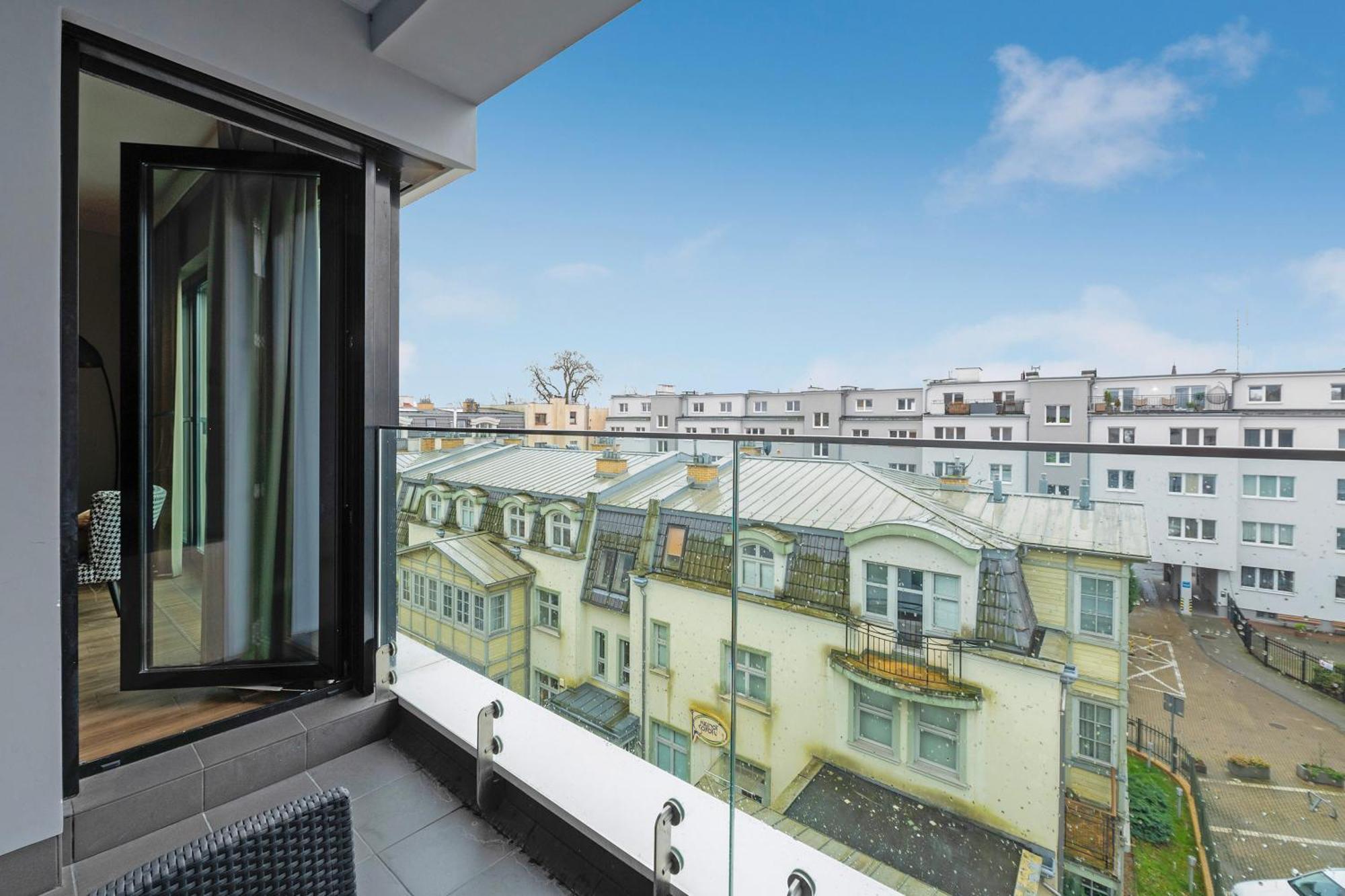 Montevideo Centrum 15 By Grand Apartments Сопот Экстерьер фото